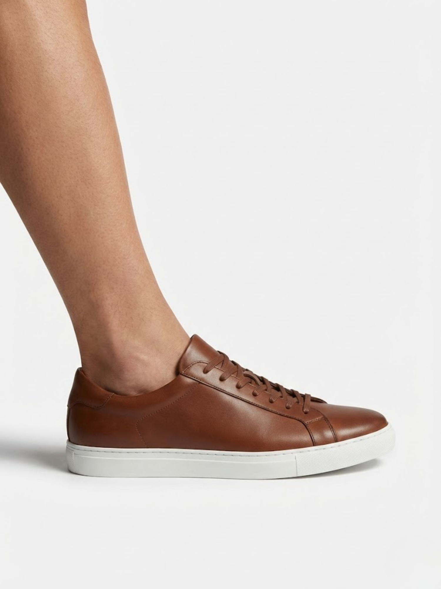 Sneakers Homme en Cuir Lisse à Semelle Blanche