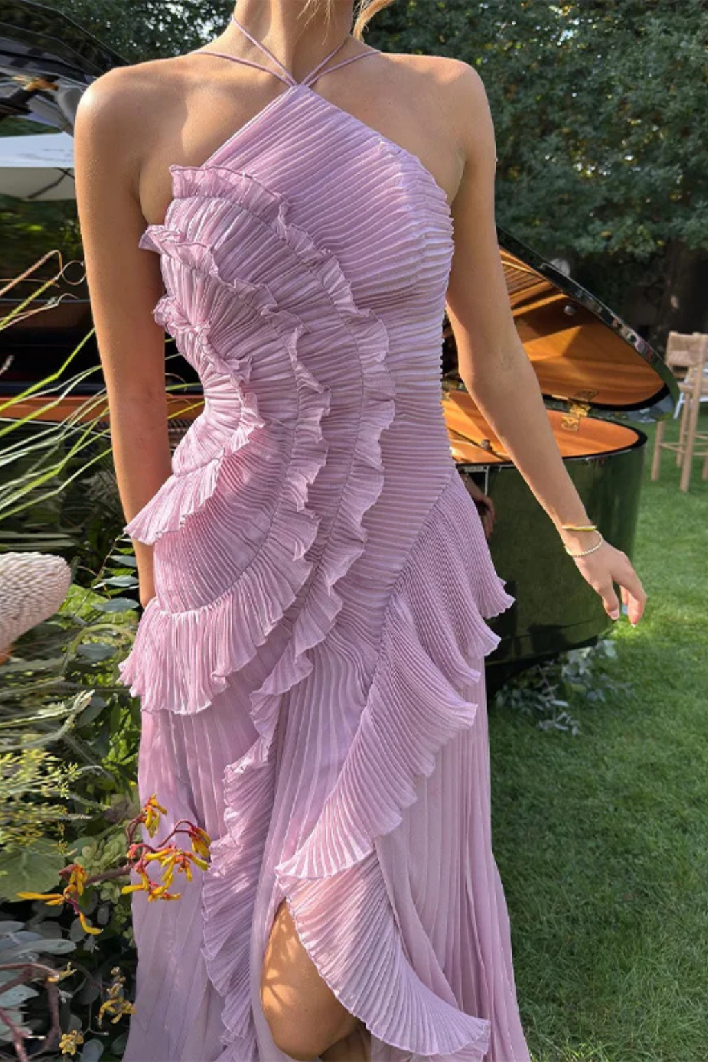Robe longue femme col halter dos nu plissée asymétrique invitée mariage