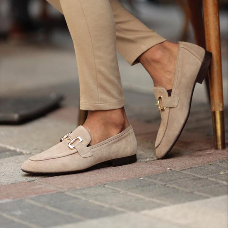 Mocassins homme daim slip-on élégants chaussures habillées avec mors métallique
