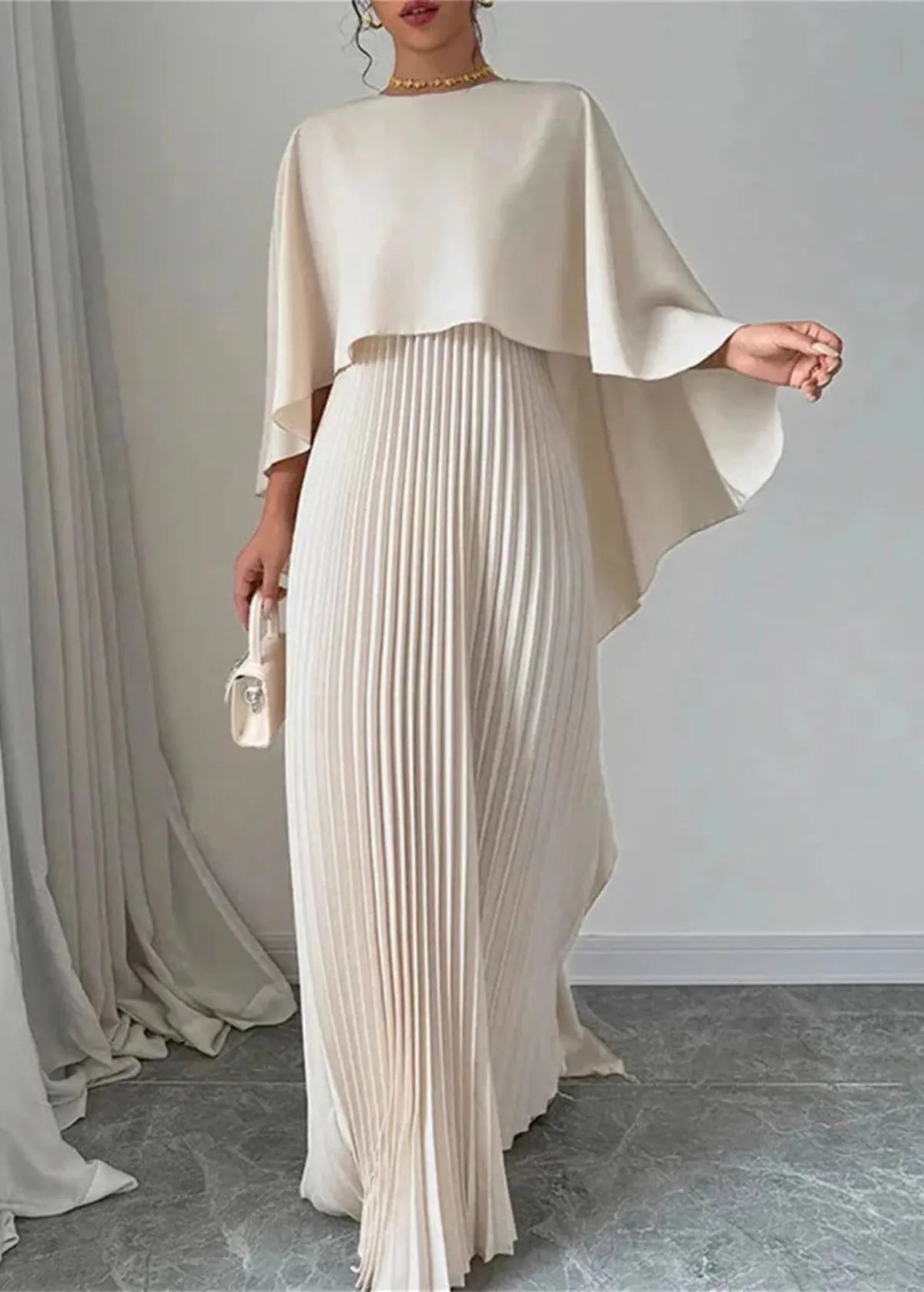 Robe longue femme plissée cape fluide manches chauve-souris élégante soirée