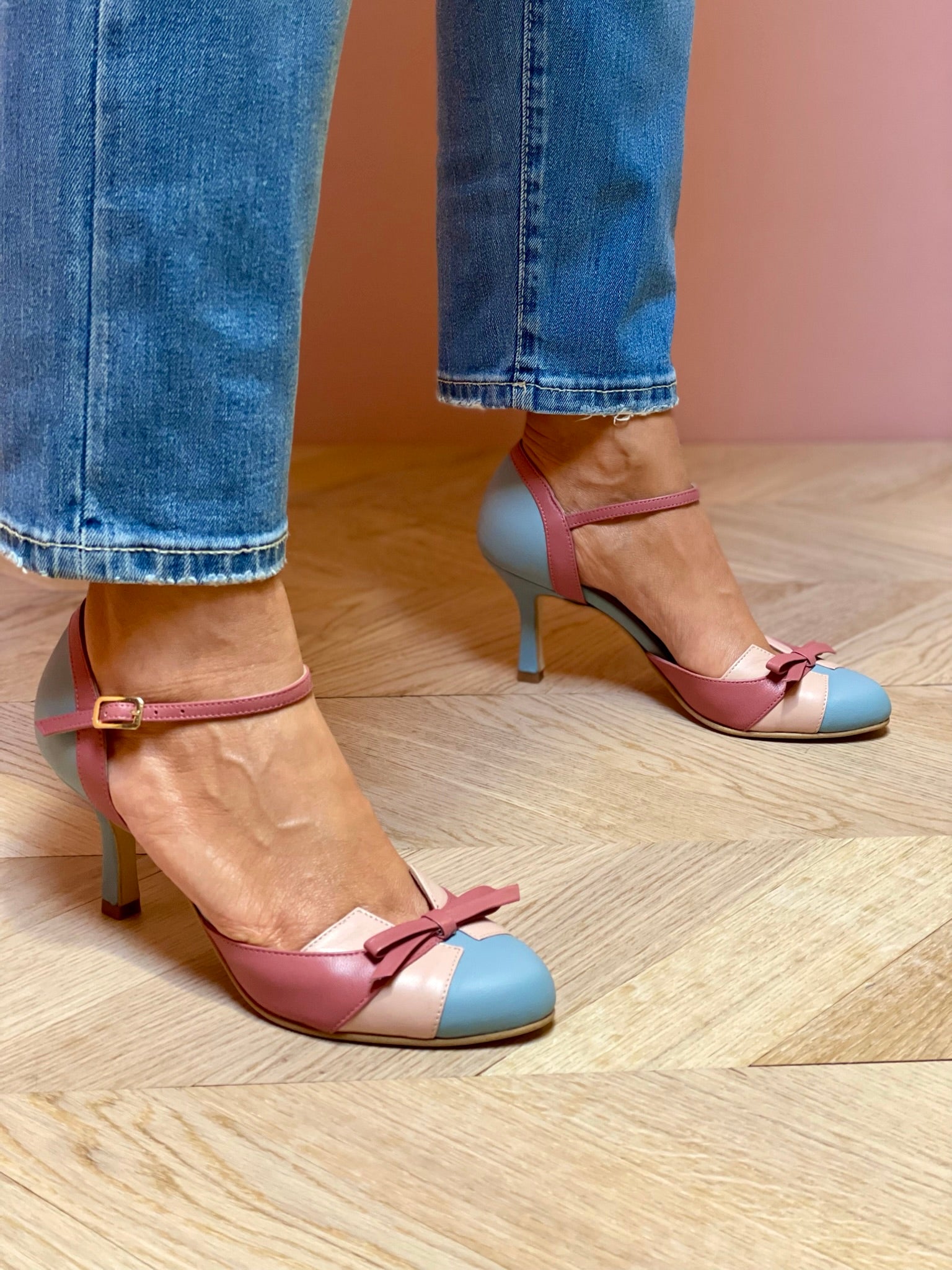 Escarpins femme bride cheville talon moyen bout rond chaussures confortables élégantes