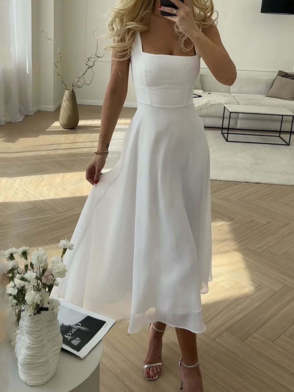 Robe midi femme coupe trapèze col carré sans manches élégante fluide
