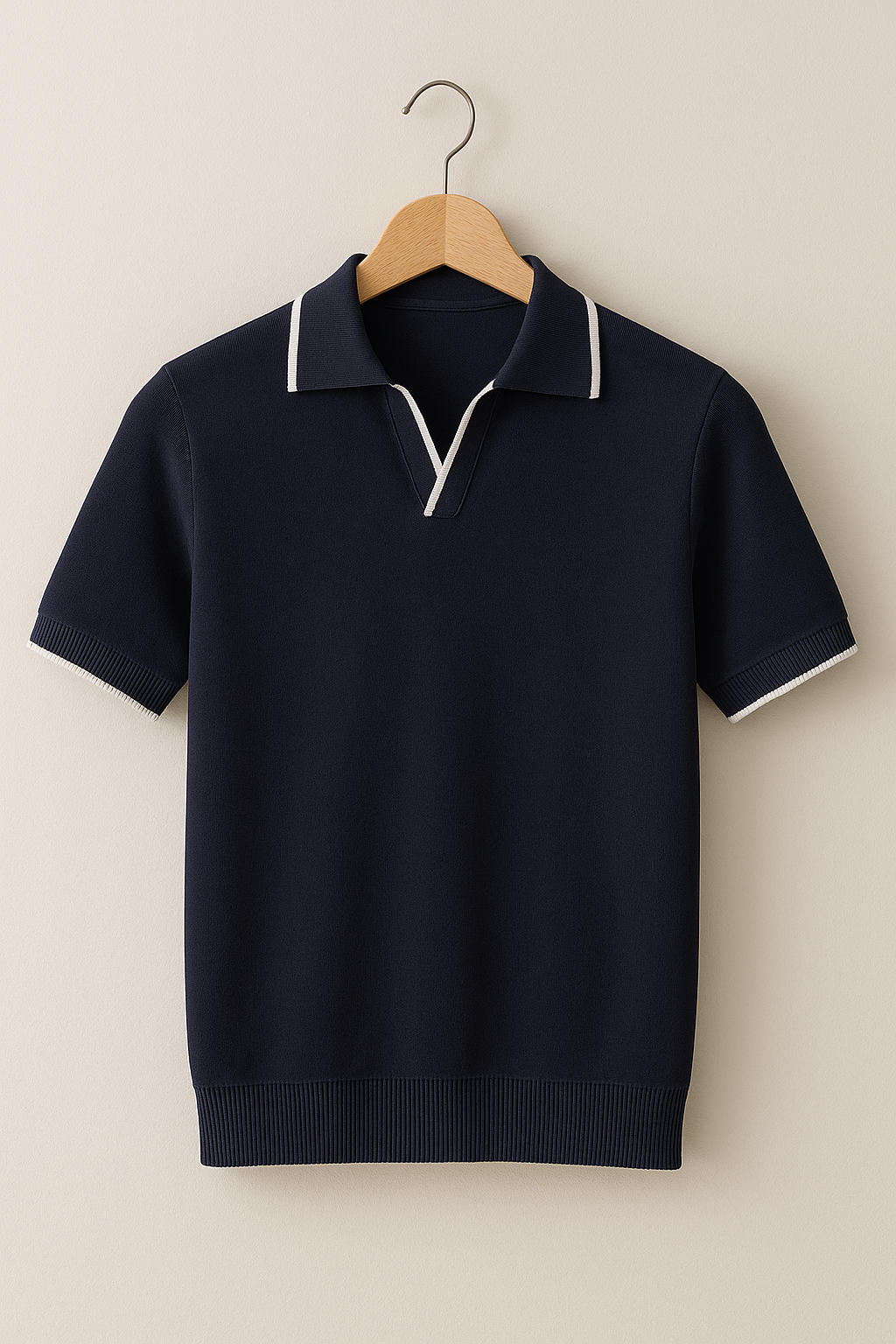 Polo homme manches courtes coupe ajustée col contrasté élégant