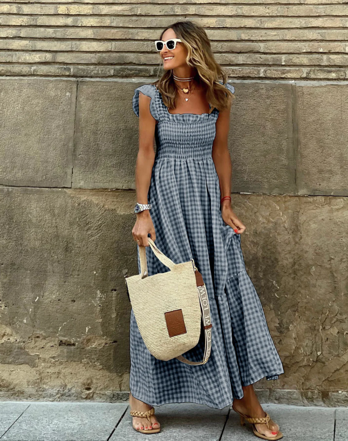 Robe longue femme smockée à carreaux manches courtes col carré coupe évasée