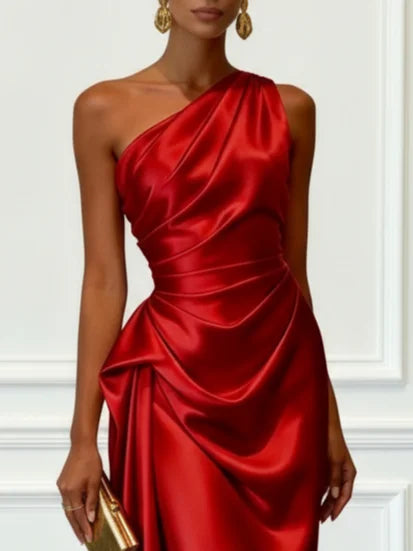 Robe satin midi une épaule drapée soirée