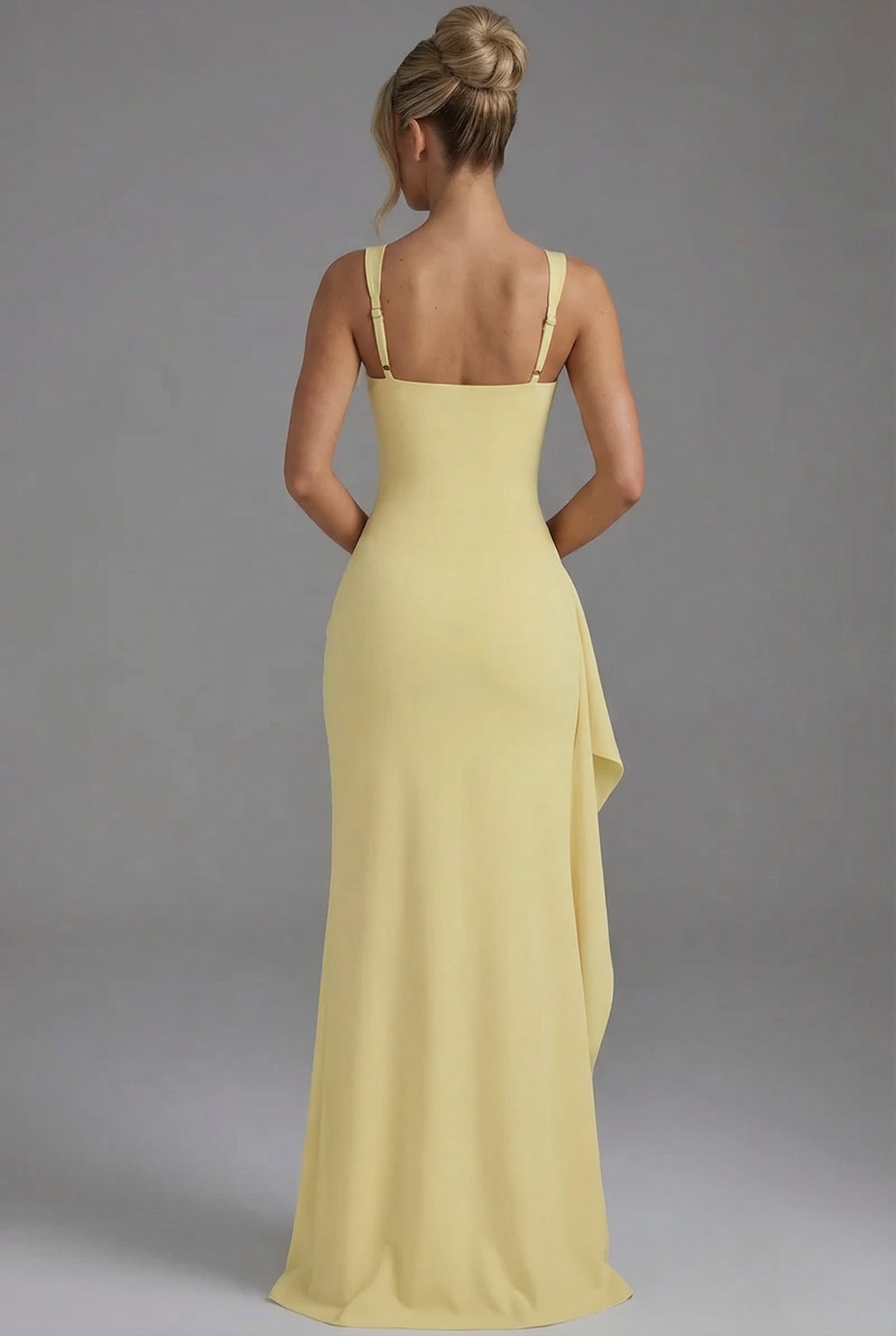 Robe longue femme moulante fente haute col carré sans manches soirée