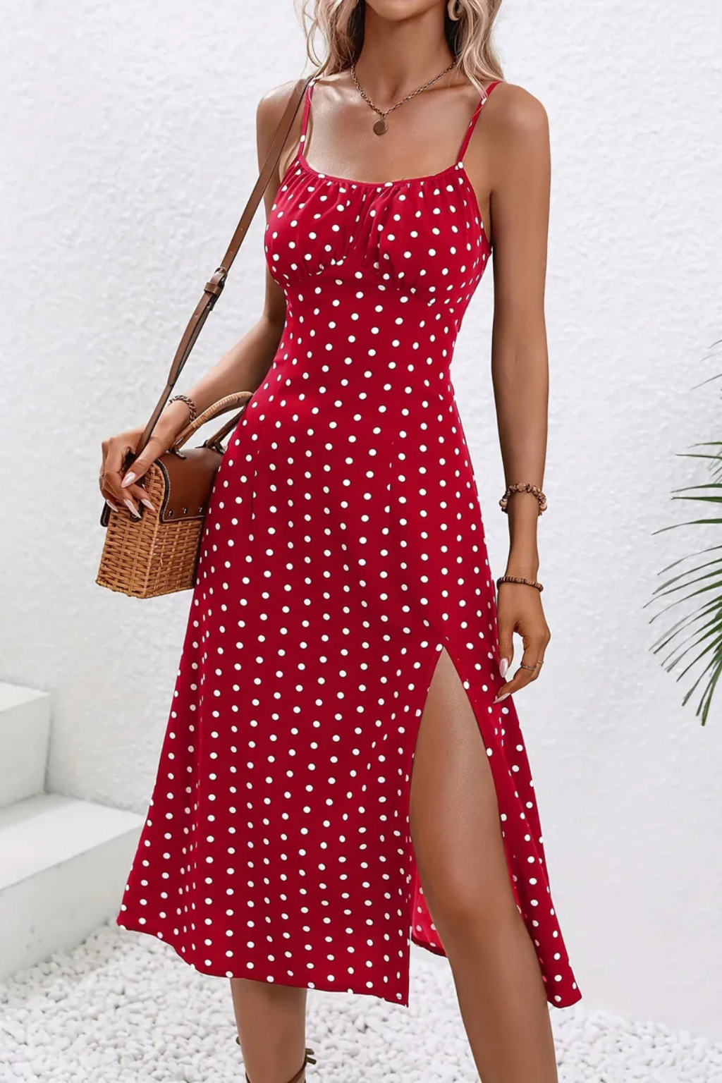 Robe midi femme à pois bretelles fines fente avant coupe cintrée été