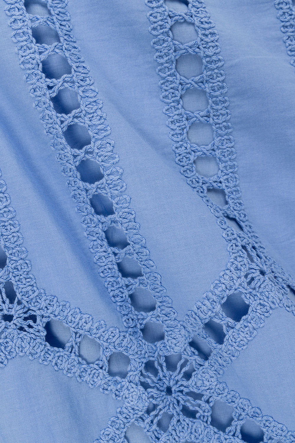 Robe longue femme broderie anglaise col cœur découpée sans manches élégante