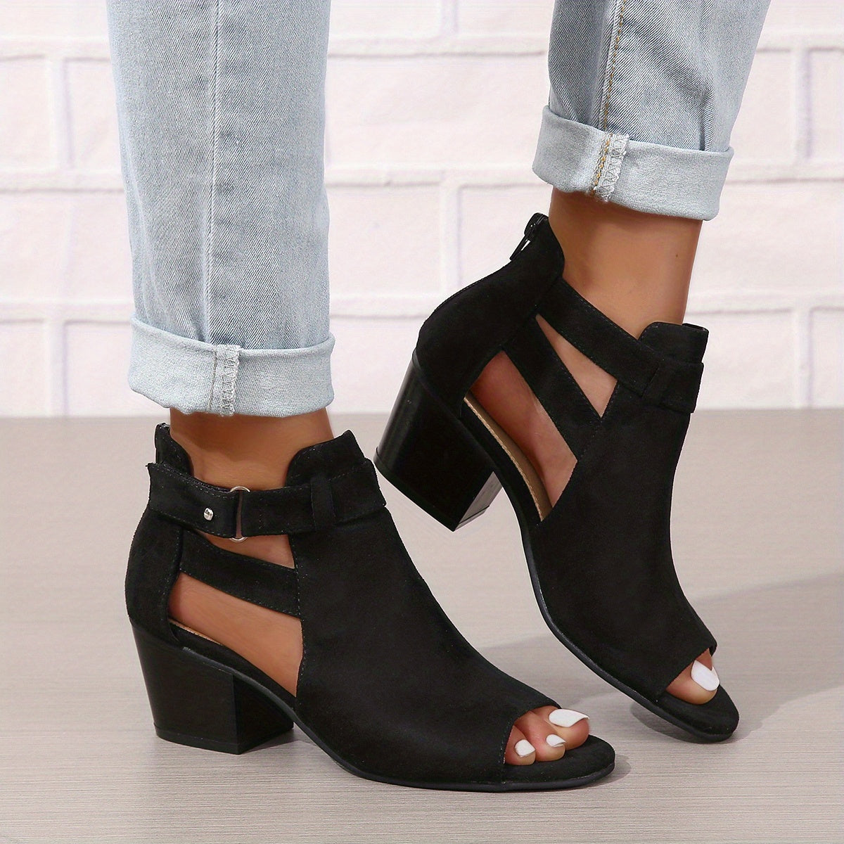 Sandales femme à talon bloc bride cheville bout ouvert découpé