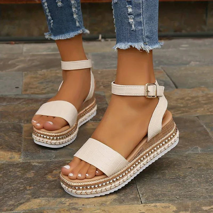Sandales compensées femme à plateforme avec bride cheville style espadrille été