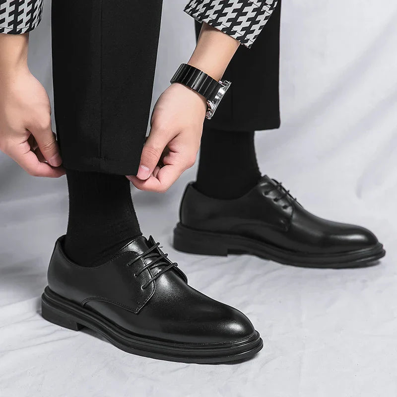 Chaussures derby homme verni lacets élégantes style formel