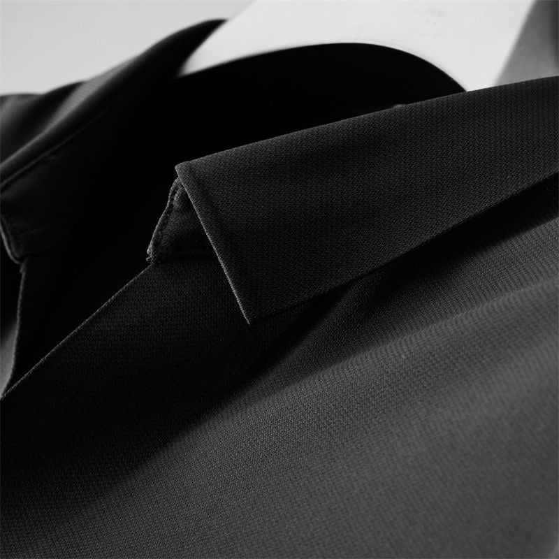 Ensemble homme polo manches courtes et pantalon coupe droite style décontracté