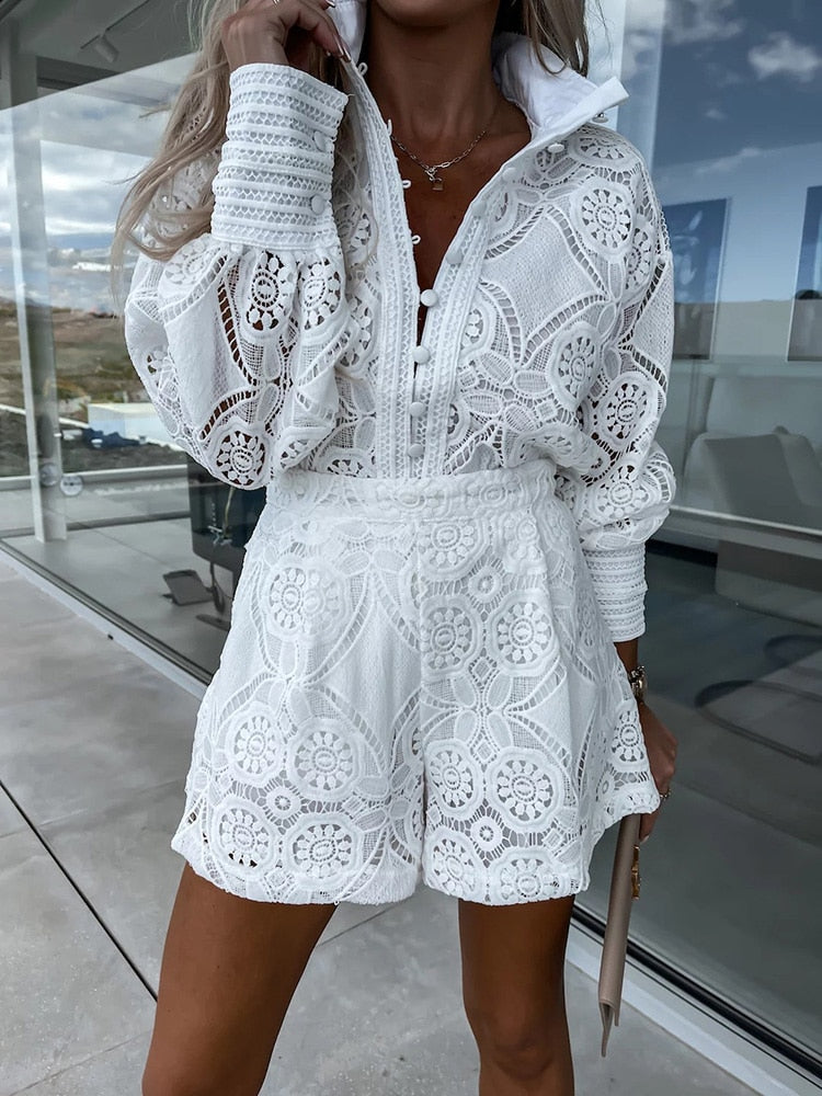 Ensemble femme dentelle blouse manches longues short taille haute ajouré