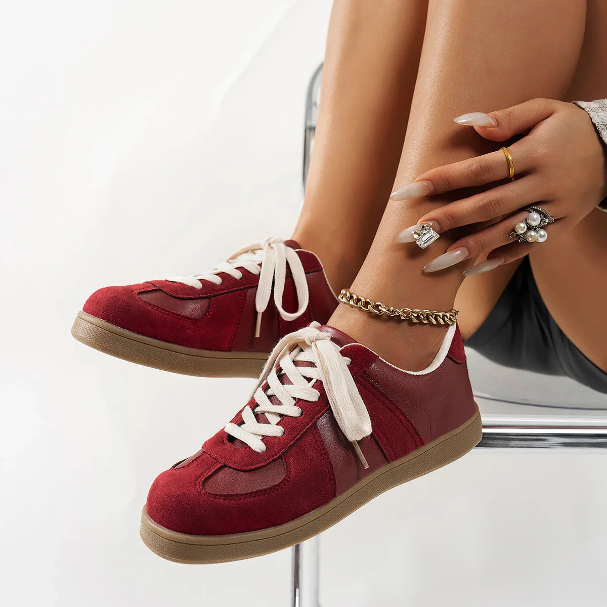Baskets femme basses lacets semelle plate sneakers casual confortables