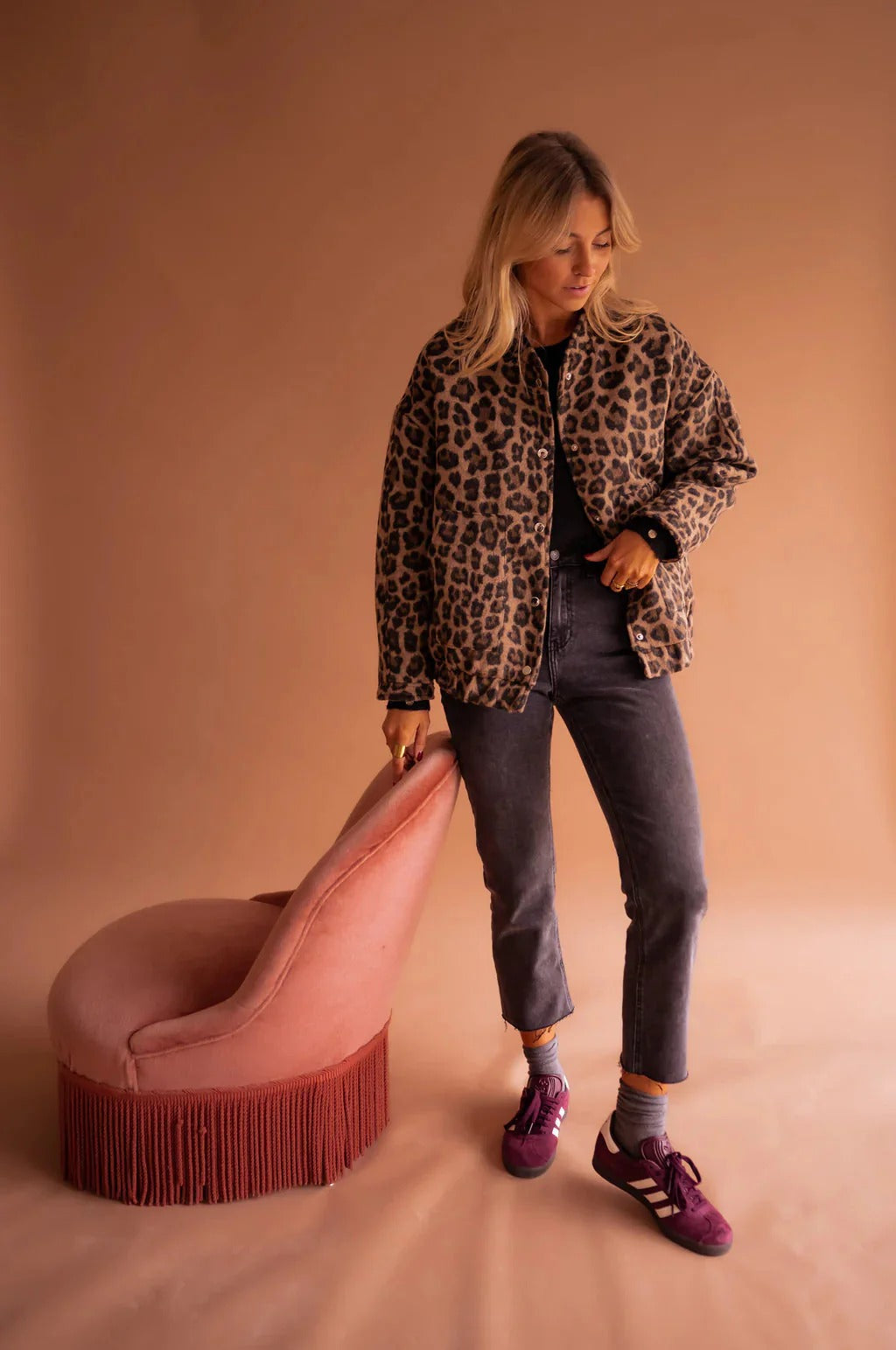 Veste bomber femme imprimé léopard manches longues boutonnée pression coupe ample