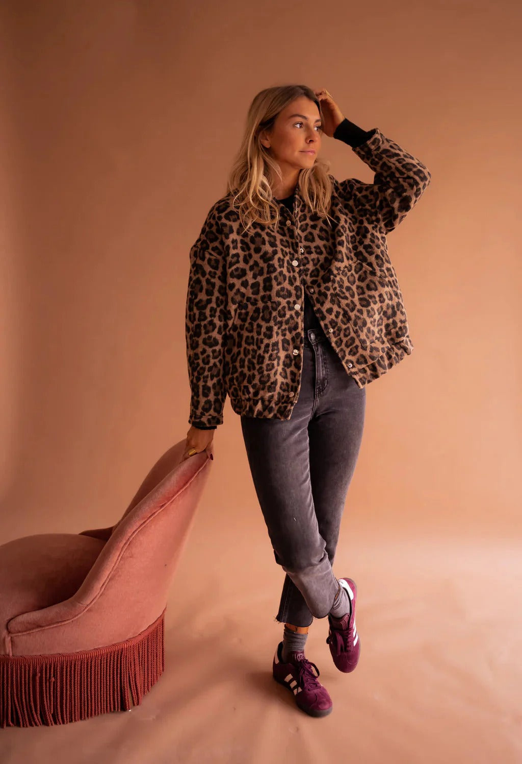 Veste bomber femme imprimé léopard manches longues boutonnée pression coupe ample