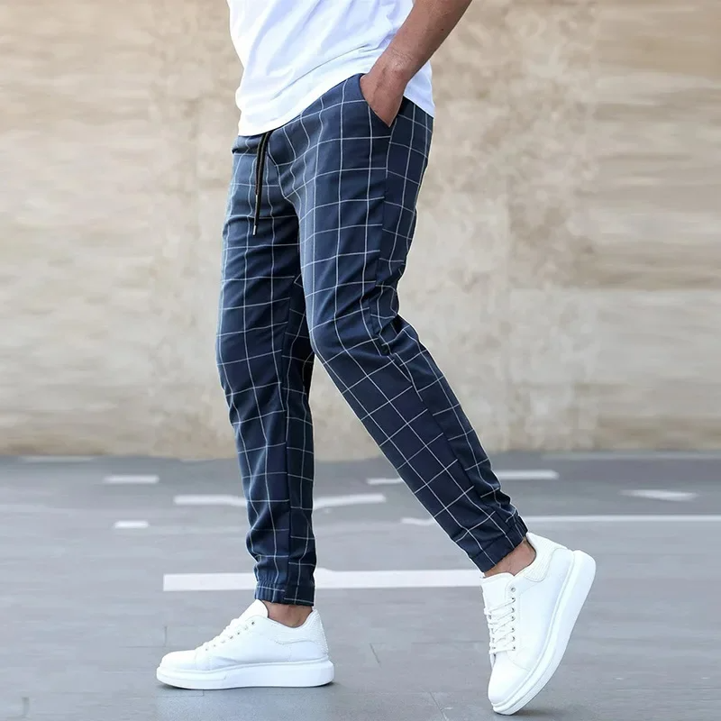Pantalon homme carreaux taille élastique cordon de serrage coupe slim