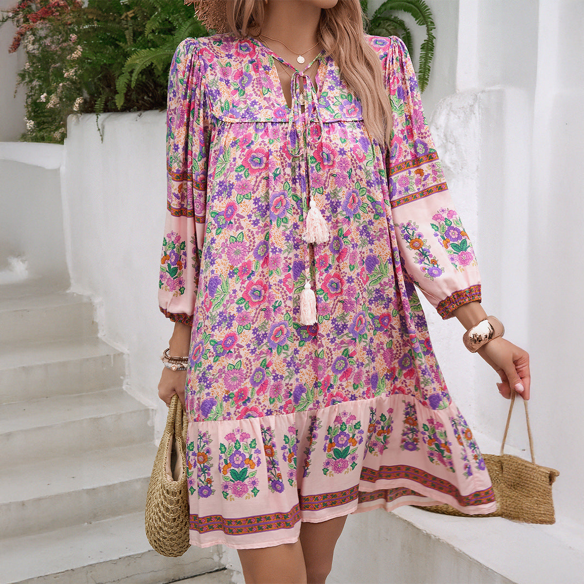 Robe bohème femme imprimé floral avec col noué et manches longues évasées